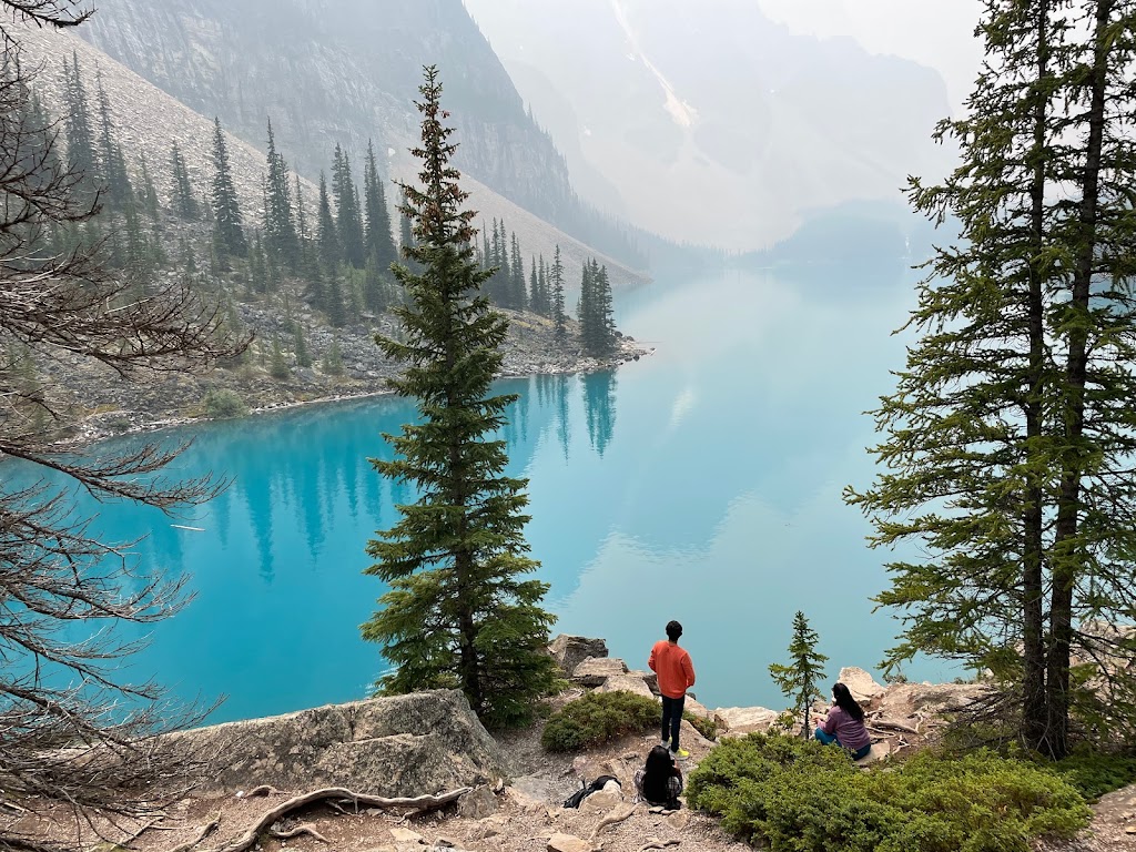 ULTIMATE ONE WEEK BANFF ITINERARY – MORAINE LAKE, PETYO LAKE & MORE