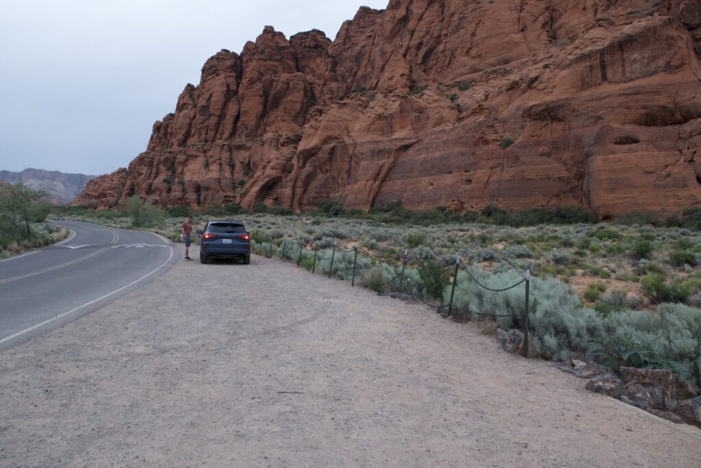 Parking for Jenny's Canyon at Snow Canyon State Park