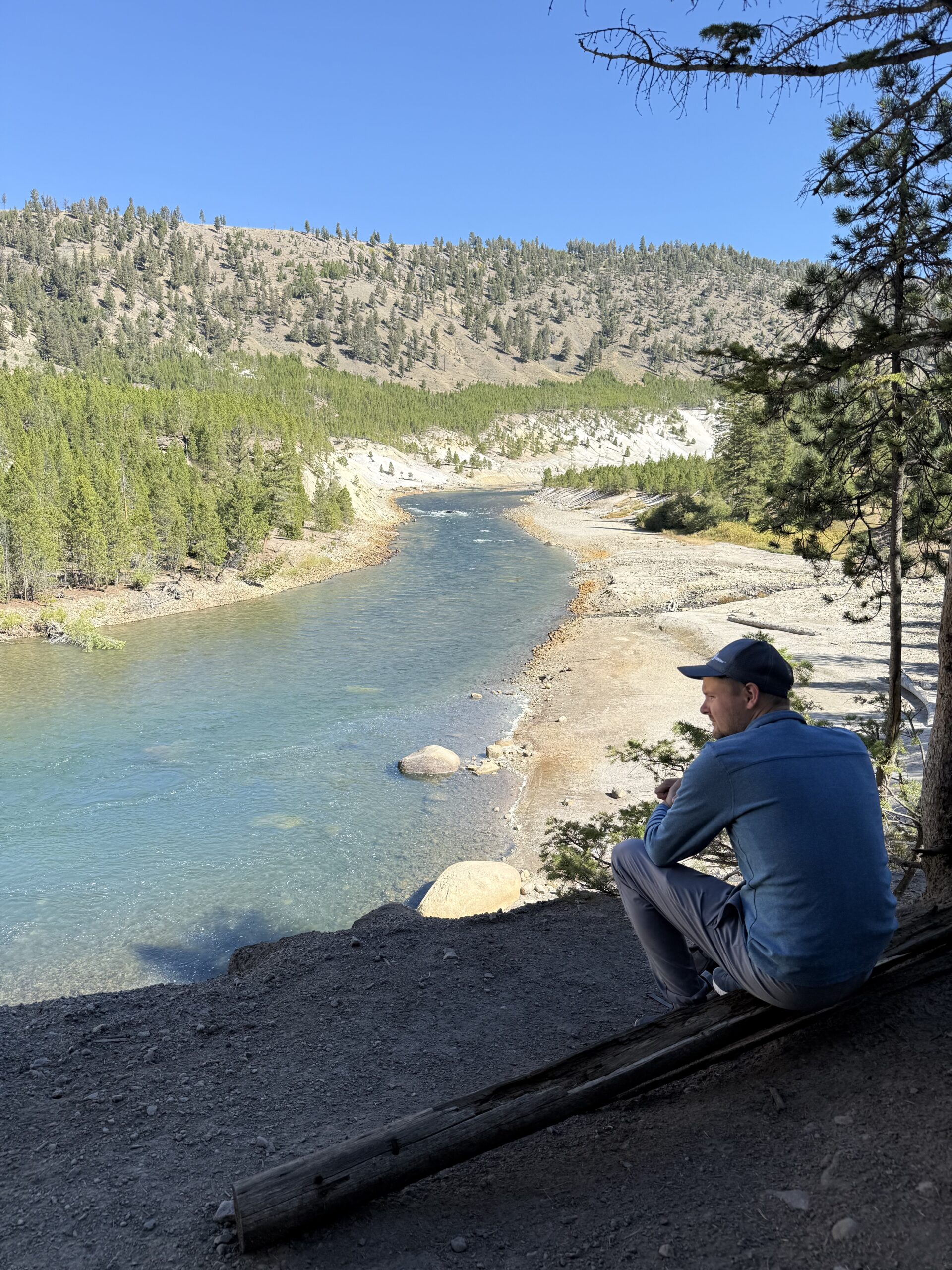 HOW TO MAKE THE MOST OF ONE DAY IN YELLOWSTONE NATIONAL PARK